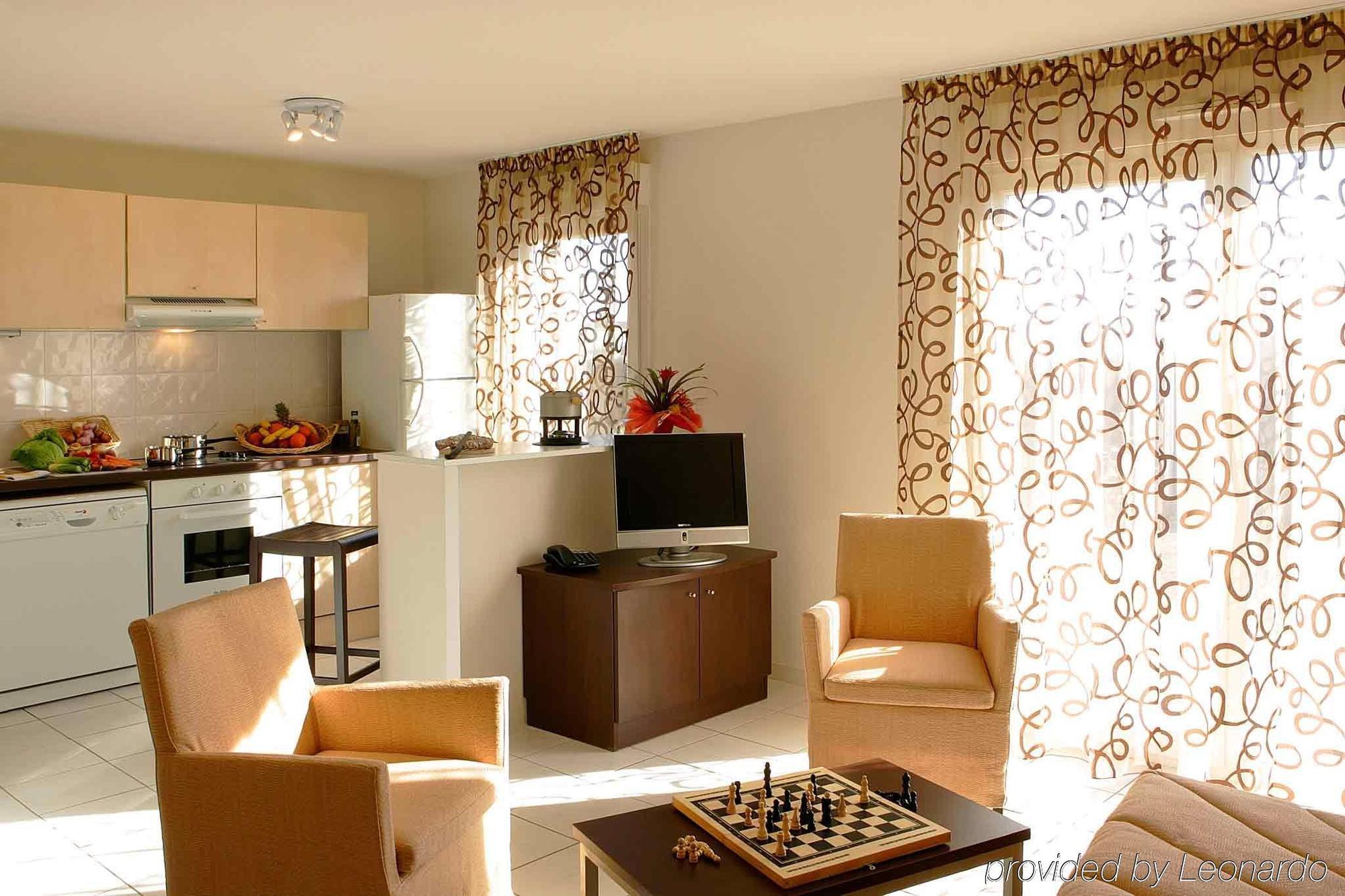 Fasthotel Clermont-Ferrand ז'רזה מראה חיצוני תמונה